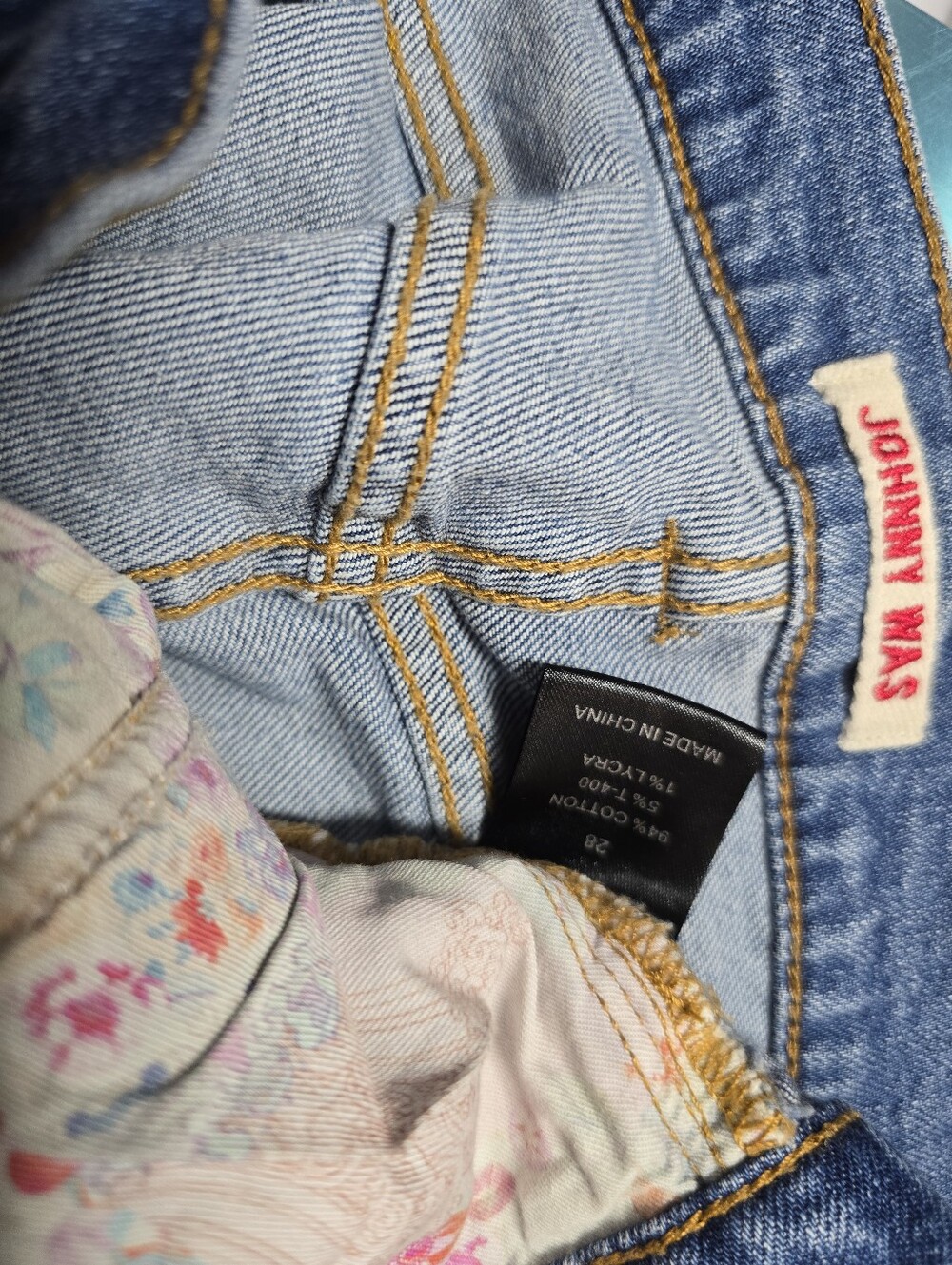 Johnny Was Embroidered Cropped Jeans Sz 28 Rainbow Boho Denim - Picture 4 of 5